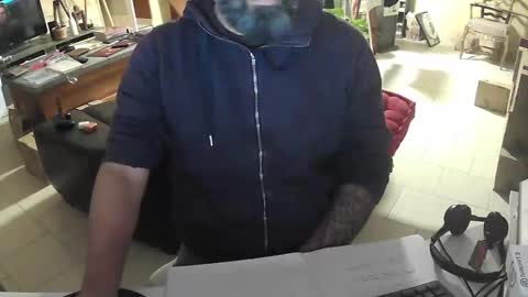 Gio online show from November 17, 10:35 pm