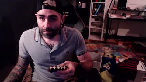 Eytab online show from October 31, 8:45 pm