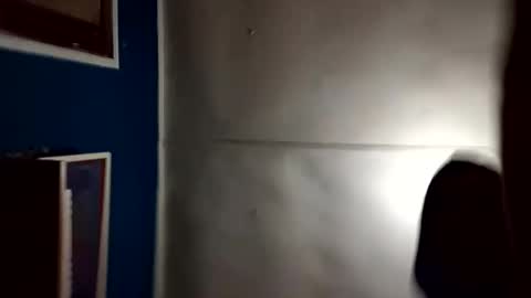 ezequielali online show from October 15, 4:31 am