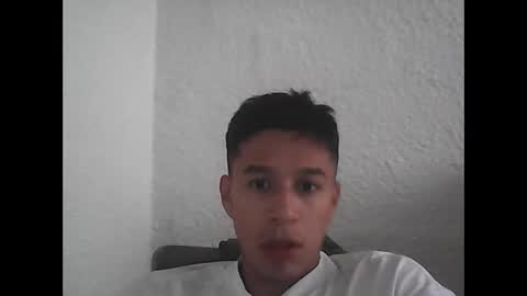 R online show from February 7, 10:48 pm