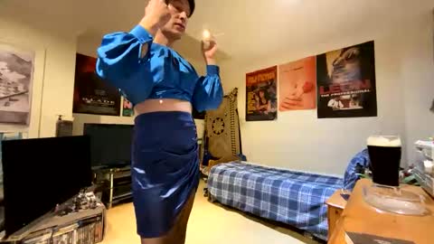 fagboysissy online show from October 29, 4:54 pm