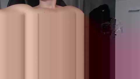 Snapshot of farsunk23 chatting on December 6, 5:20 am farsunk23 online show from December 6, 5:20 am