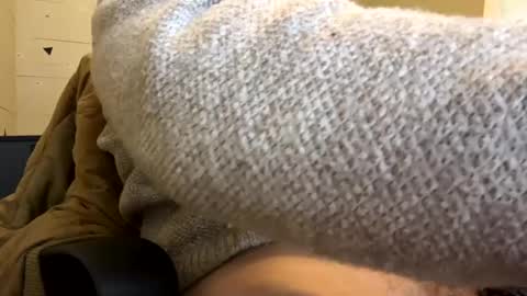 Snapshot of farthammerz chatting on December 16, 8:16 pm farthammerz online show from December 16, 8:16 pm