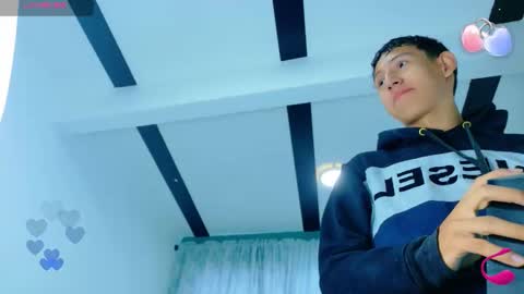 felipehotgonzalez online show from November 16, 12:40 pm