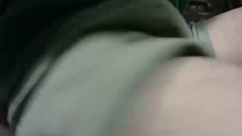 Snapshot of fescarf1991 chatting on October 22, 5:00 am fescarf1991 online show from October 22, 5:00 am