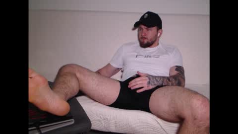 Flamefury18 online show from February 16, 8:01 am