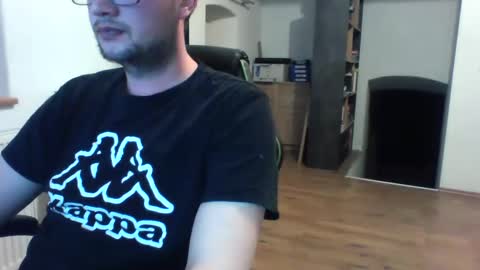 flocki1994 online show from February 9, 4:57 am