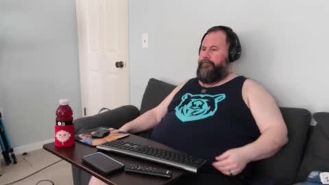 FloridaBearLive online show from February 9, 6:37 pm