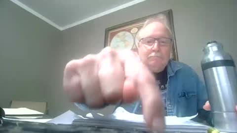 Snapshot of fmfsocal123 chatting on December 19, 1:50 am fmfsocal123 online show from December 19, 1:50 am