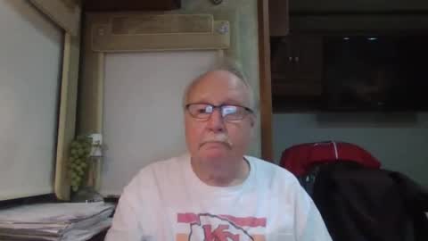 Snapshot of fmfsocal123 chatting on February 20, 2:07 am fmfsocal123 online show from February 20, 2:07 am