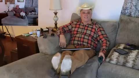 Hunter online show from January 18, 4:08 am