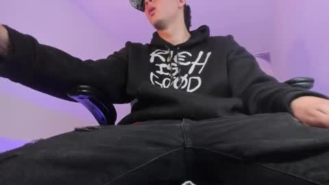 Fran online show from December 15, 4:20 am