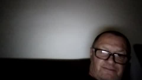 Wolfi online show from September 15, 7:43 am