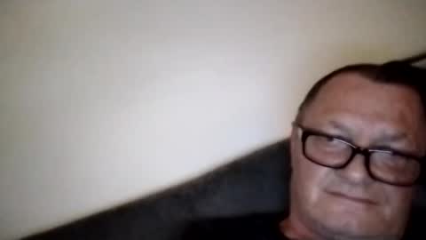 Wolfi online show from March 10, 6:38 am