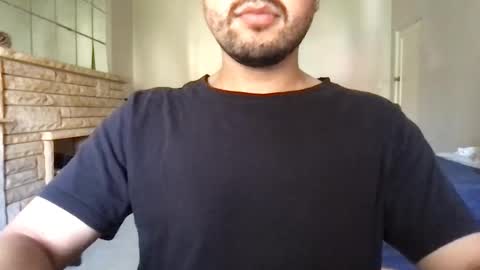 Snapshot of fred_555 chatting on February 11, 11:44 pm fred_555 online show from February 11, 11:44 pm