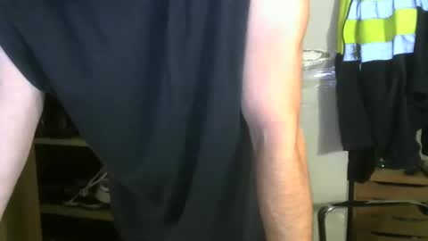 Snapshot of fuerte440 chatting on October 20, 9:13 am fuerte440 online show from October 20, 9:13 am