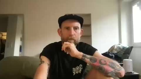 fugazixx online show from September 23, 9:52 am