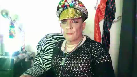 Pizzaz online show from January 17, 1:25 pm