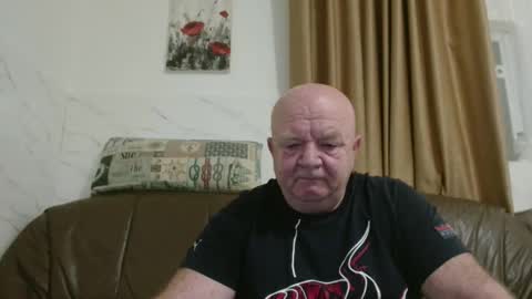 fullballs6 online show from January 8, 4:28 am