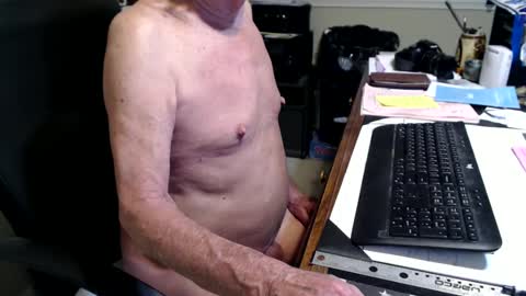 Snapshot of fun6tn chatting on January 12, 12:55 pm fun6tn online show from January 12, 12:55 pm