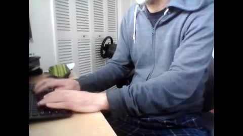 Snapshot of funtimes3957 chatting on January 16, 7:52 pm Funtimes3957 online show from January 16, 7:52 pm