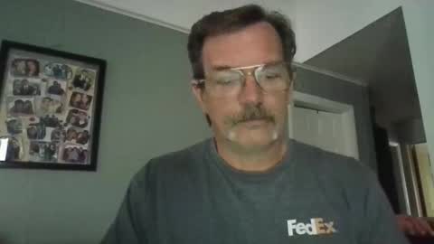 Snapshot of fxson8 chatting on October 30, 4:41 pm fxson8 online show from October 30, 4:41 pm