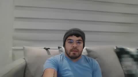 galoricardo10 online show from February 14, 5:46 am