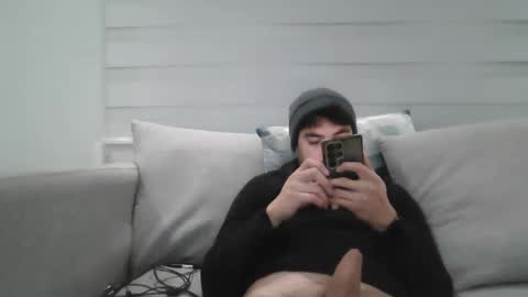 galoricardo10 online show from February 17, 6:45 am