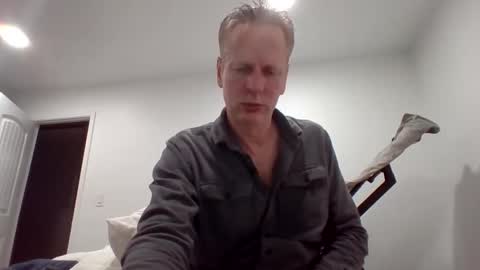 gamerboy200 online show from November 4, 1:28 am