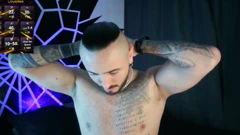 Chris  Dont forget to gift me thumb up Its very important to me and makes me happy AF  online show from January 17, 7:08 am