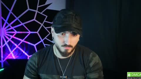 Chris  Dont forget to gift me thumb up Its very important to me and makes me happy AF  online show from December 3, 5:52 am