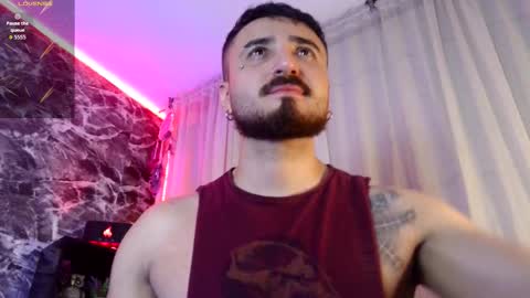 Chris  Dont forget to gift me thumb up Its very important to me and makes me happy AF  online show from October 17, 6:50 am