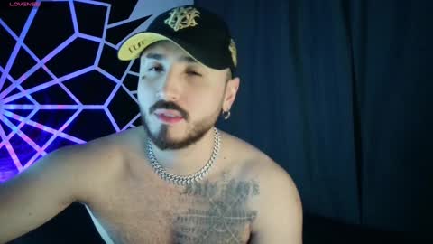 Chris  Dont forget to gift me thumb up Its very important to me and makes me happy AF  online show from January 12, 6:49 am