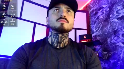 Chris  Dont forget to gift me thumb up Its very important to me and makes me happy AF  online show from December 1, 7:33 am