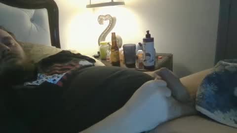 Snapshot of garth146 chatting on March 11, 6:21 am garth146 online show from March 11, 6:21 am