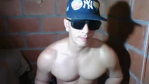 gattitosexy_95 online show from November 2, 2:49 am