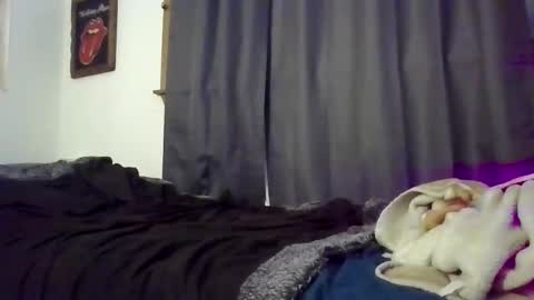 Snapshot of gaymencumhere chatting on January 16, 10:34 pm gaymencumhere online show from January 16, 10:34 pm