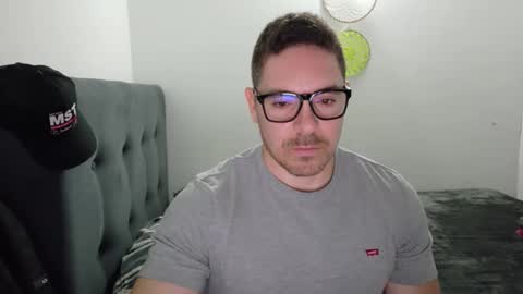 genesis_wb online show from February 25, 2:45 am