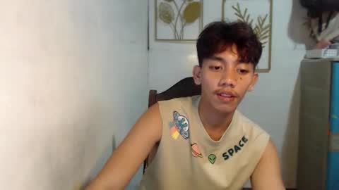 Rayl online show from October 23, 2:42 pm