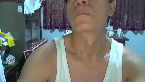 Genuino online show from April 23, 11:29 pm