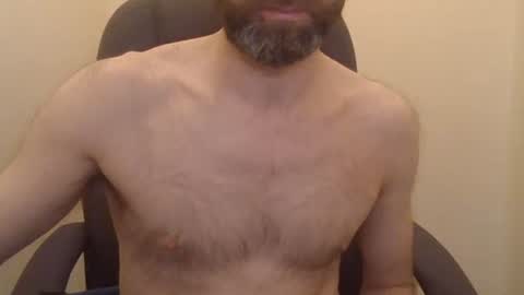 Snapshot of geon2xx chatting on February 23, 11:47 pm Geon online show from February 23, 11:47 pm