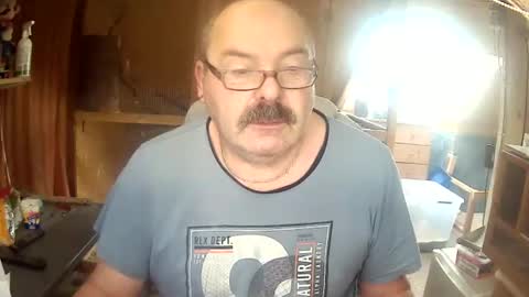 germany_50 online show from April 12, 5:31 am