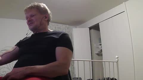 Snapshot of gethyn chatting on January 13, 4:07 am Gethyn online show from January 13, 4:07 am