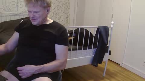 Snapshot of gethyn chatting on January 14, 7:00 pm Gethyn online show from January 14, 7:00 pm