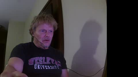 Snapshot of gethyn chatting on January 1, 7:09 am Gethyn online show from January 1, 7:09 am