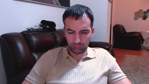 Gianni online show from November 4, 9:49 pm