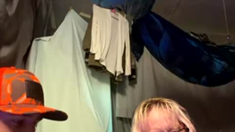 gifteditalian90 online show from February 10, 9:47 am