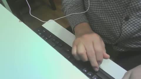 Snapshot of gigione54 chatting on January 8, 5:48 am gigione54 online show from January 8, 5:48 am