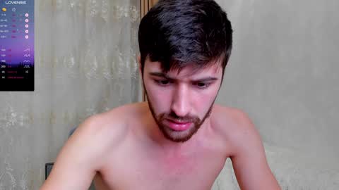 gilbertogonzales online show from December 5, 6:24 pm