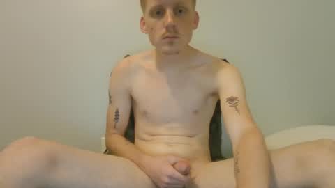 Gingerbr3ad121 online show from October 9, 1:54 am